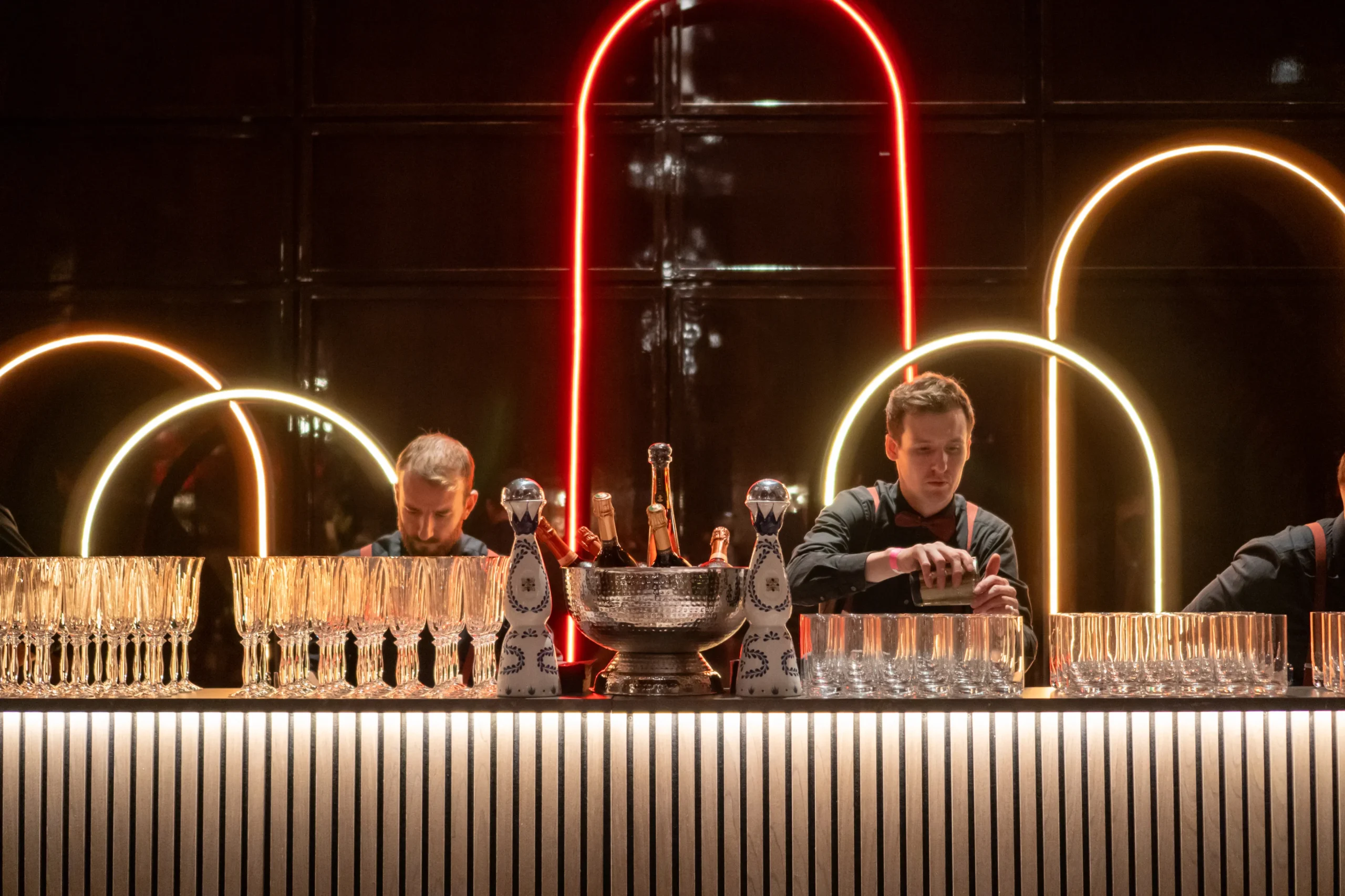 Catering & Bar